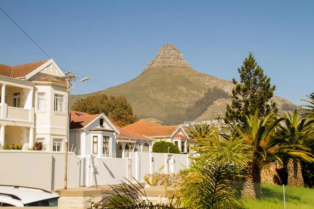 *** Affittacamere Shekinah Lodge Città del Capo Sudafrica